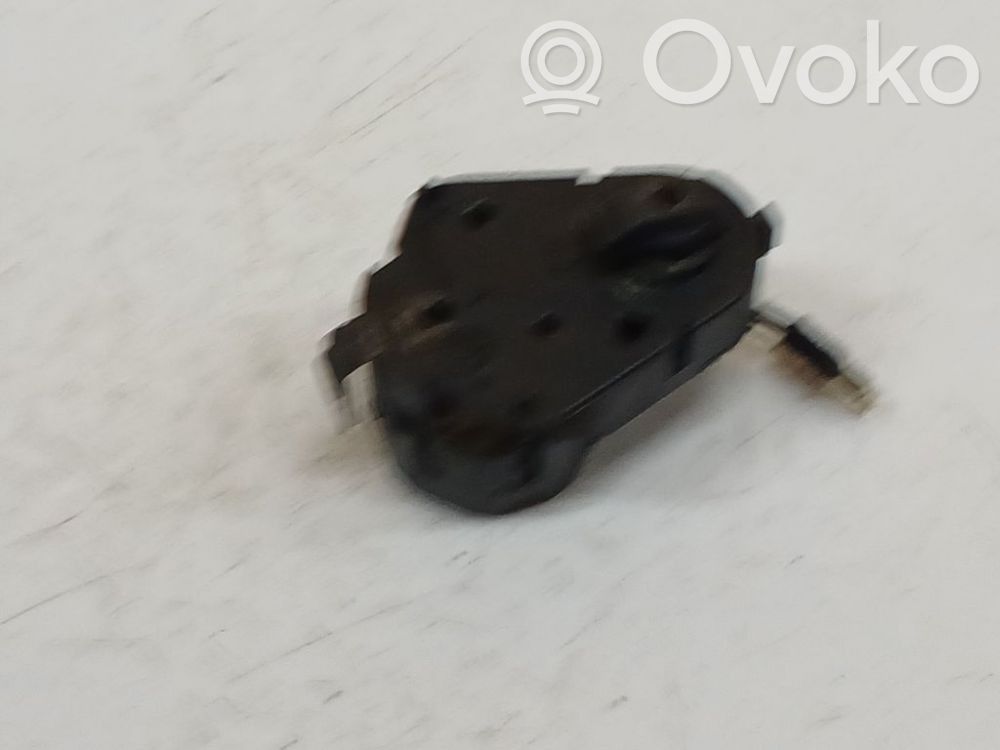 BMW 7 E65 E66 Stellmotor Heizung Klima