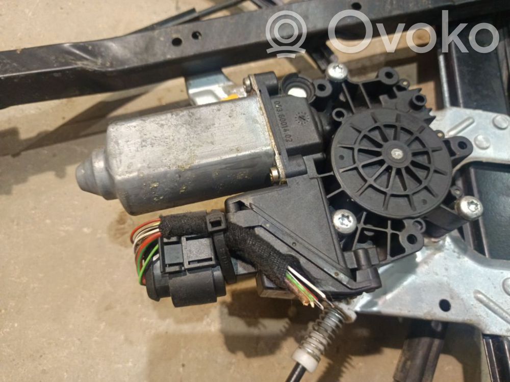 Audi A3 S3 8L Etuoven ikkunan nostomoottori 