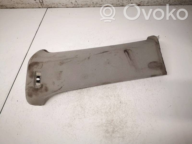 Volkswagen PASSAT B6 Capac stâlp (D) (inferior) 