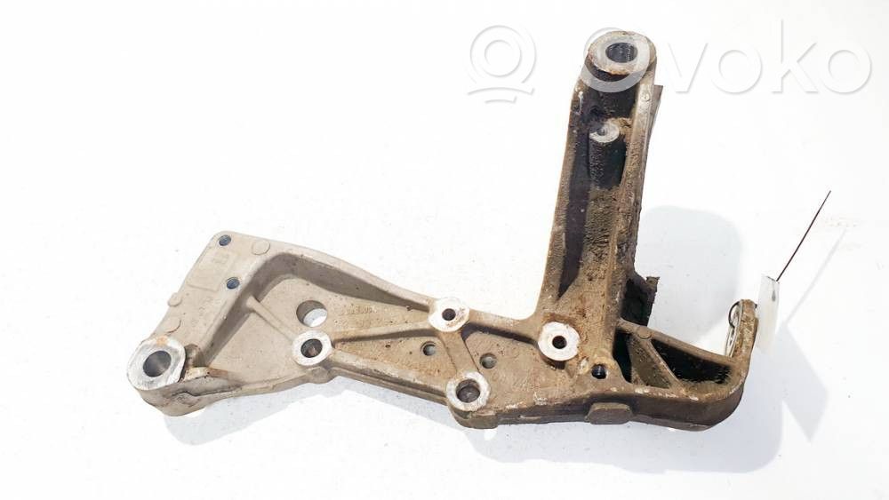 Skoda Octavia Mk2 (1Z) Brazo de suspensión/horquilla inferior delantero 