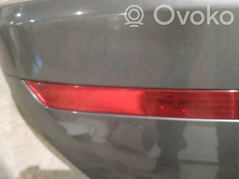 BMW 7 E65 E66 Feu antibrouillard arrière