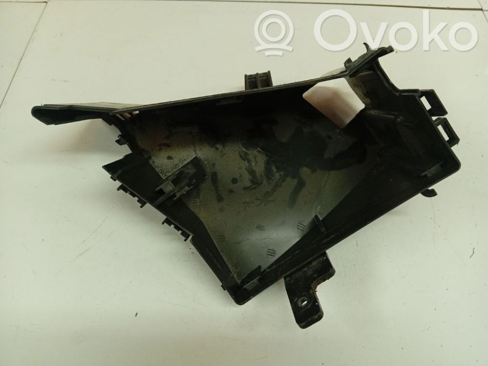 Subaru XV Couvercle de boîte à fusibles 