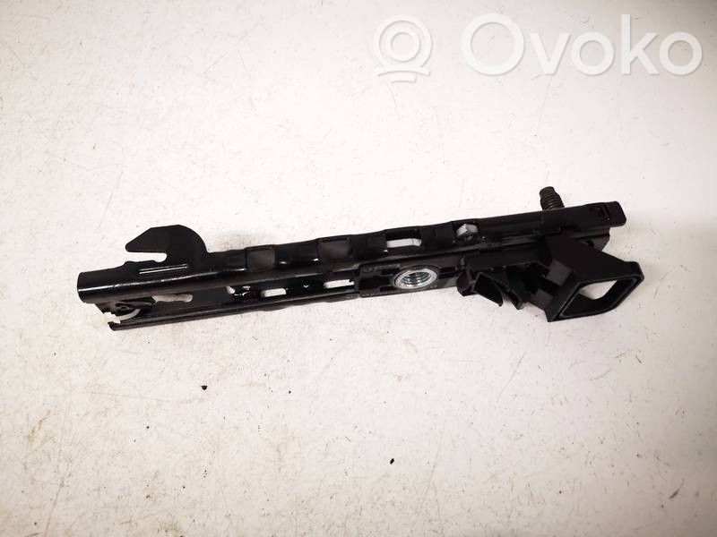 Tesla Model 3 Turvavyön säätökisko