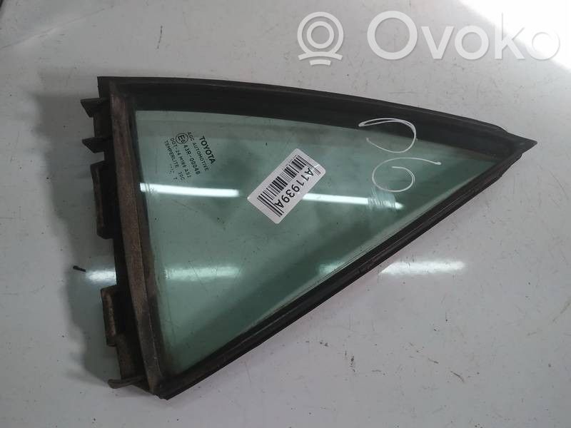 Toyota Auris 150 Ventanilla de ventilación de la puerta trasera 