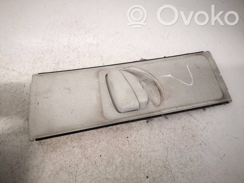 Volkswagen Touran I (B) statņa dekoratīvā apdare (augšdaļa)