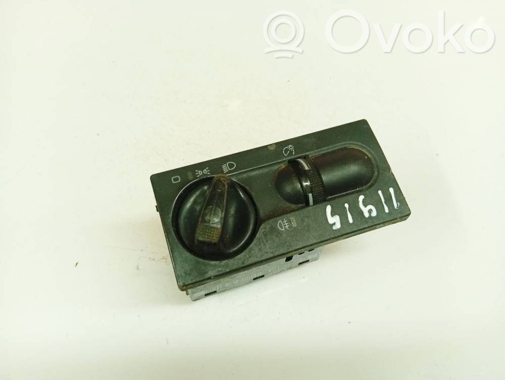 Volkswagen Golf III Interruttore luci