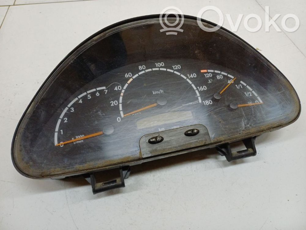 Mercedes-Benz Sprinter W901 W902 W903 W904 Nopeusmittari (mittaristo) 