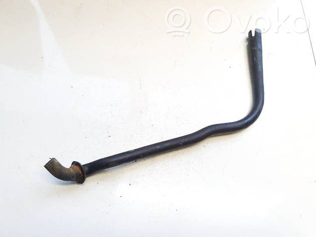 Opel Insignia A Moottorin vesijäähdytyksen putki/letku 