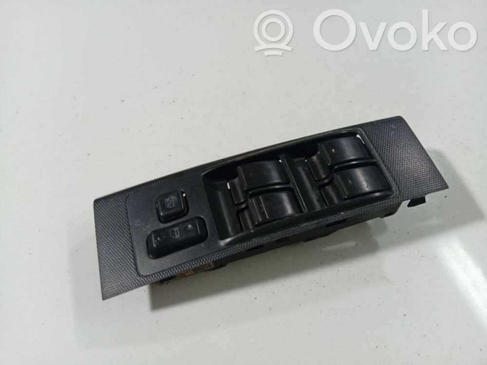 Toyota Corolla Verso AR10 Interruptor del elevalunas eléctrico 