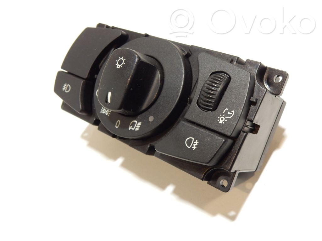 Lichtschalter   6925287,50148