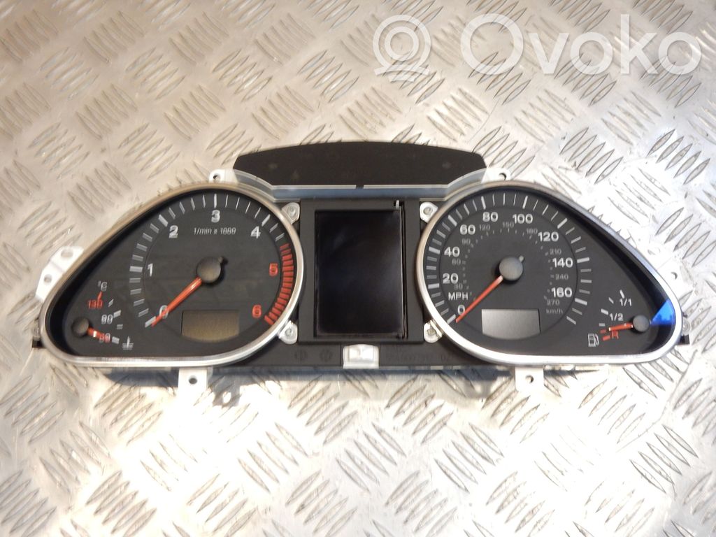 Audi A6 S6 C6 4F Licznik / Prędkościomierz 
