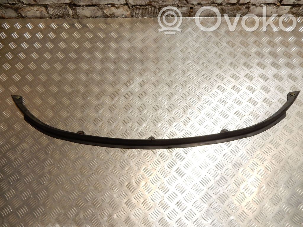 BMW 7 E65 E66 Borde del parachoques delantero 