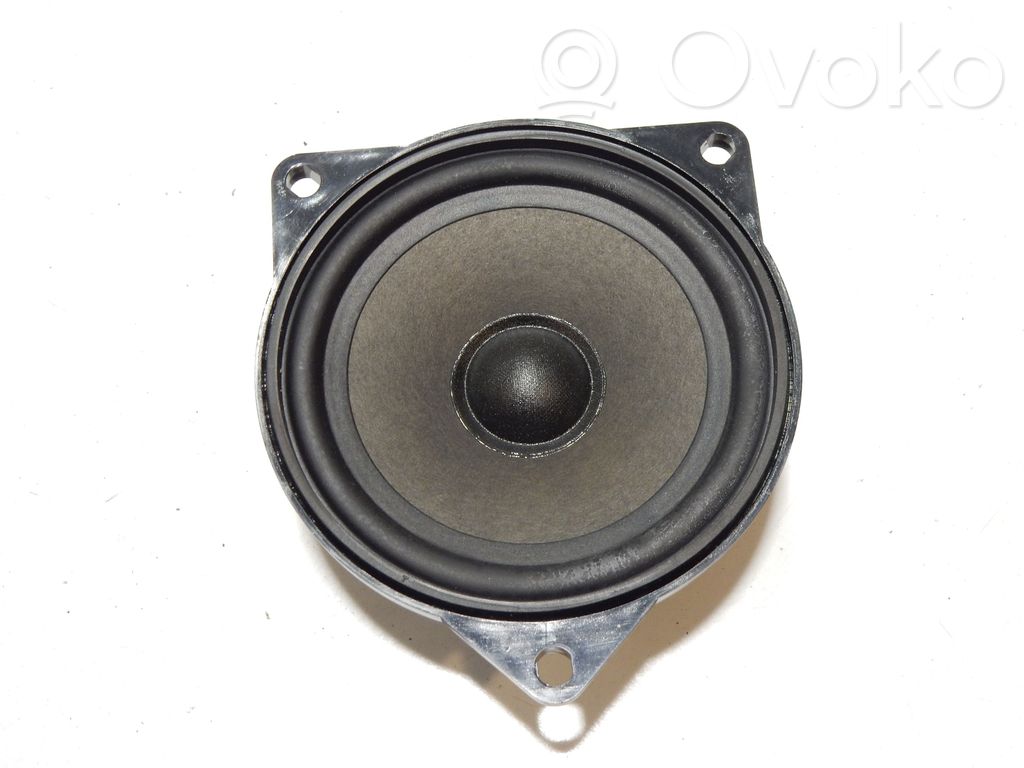 BMW 5 E60 E61 Etuoven kaiutin 