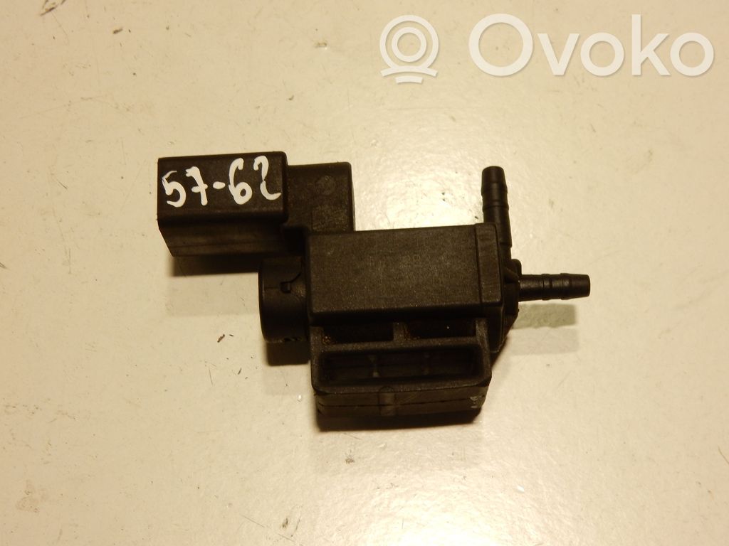 Audi A6 S6 C6 4F Turboahtimen magneettiventtiili 