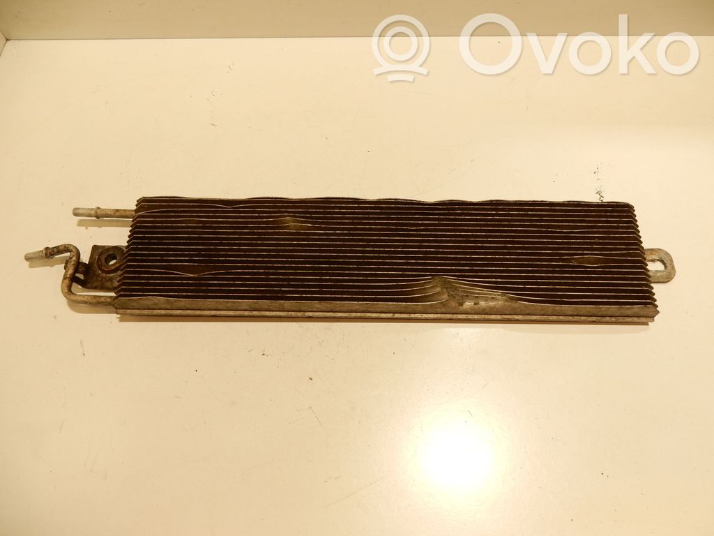 Volkswagen PASSAT B6 Polttoainejäähdytin (radiaattori) 