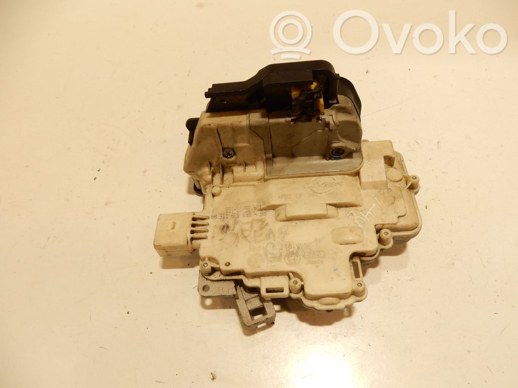 Audi A4 S4 B7 8E 8H Zamek drzwi tylnych 