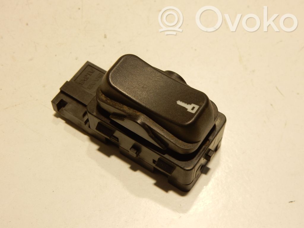 Saab 9-5 Botón interruptor de bloqueo de puertas 