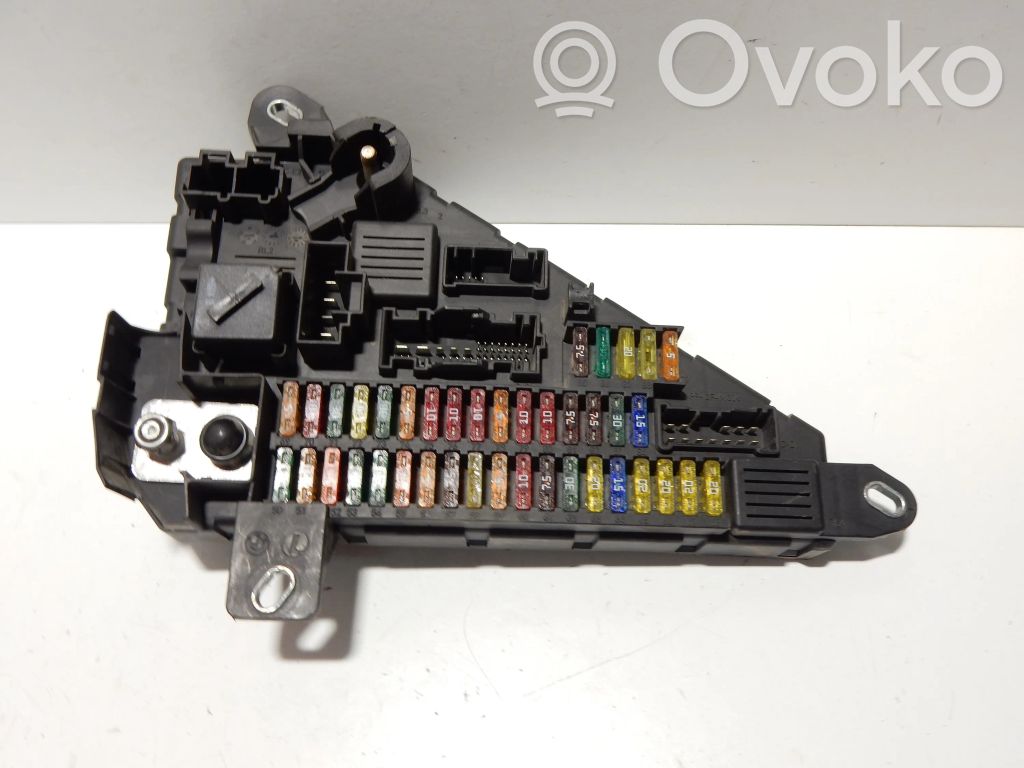 BMW 5 E60 E61 Módulo de fusible 