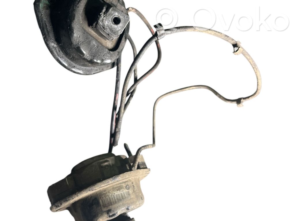Dzinēja spilvens   6771918