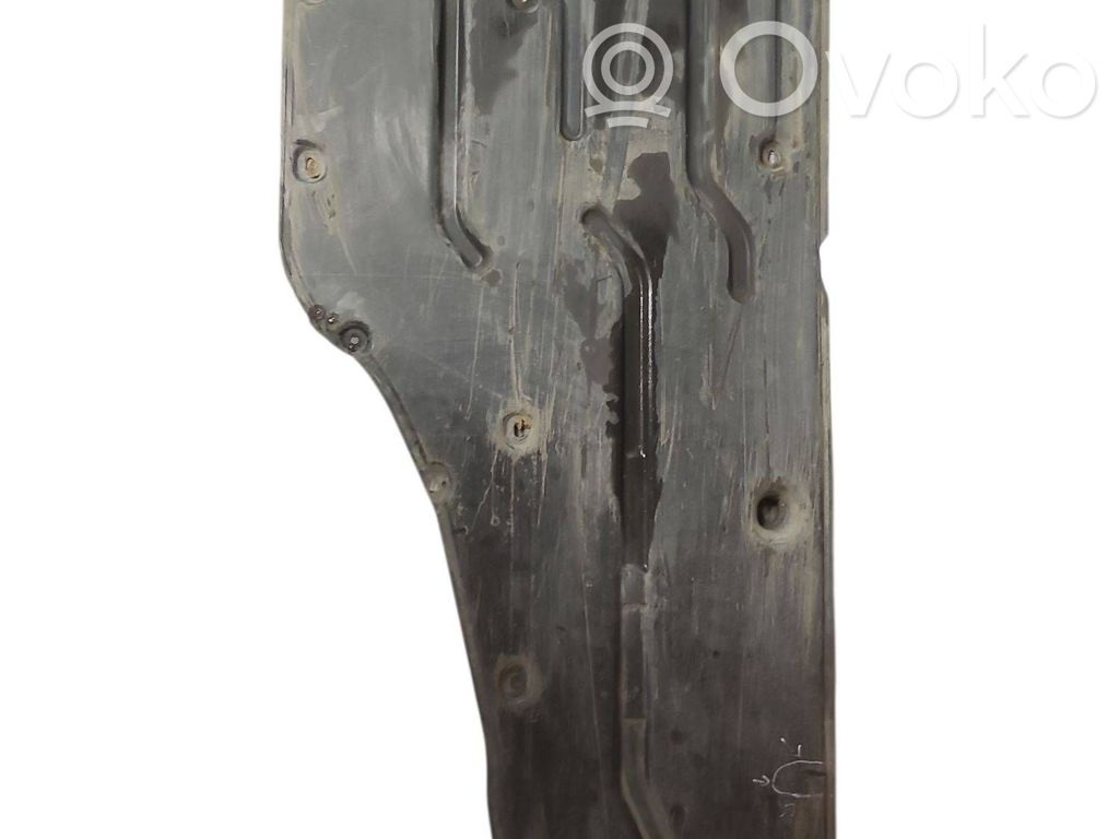BMW 7 E65 E66 Protección inferior lateral 