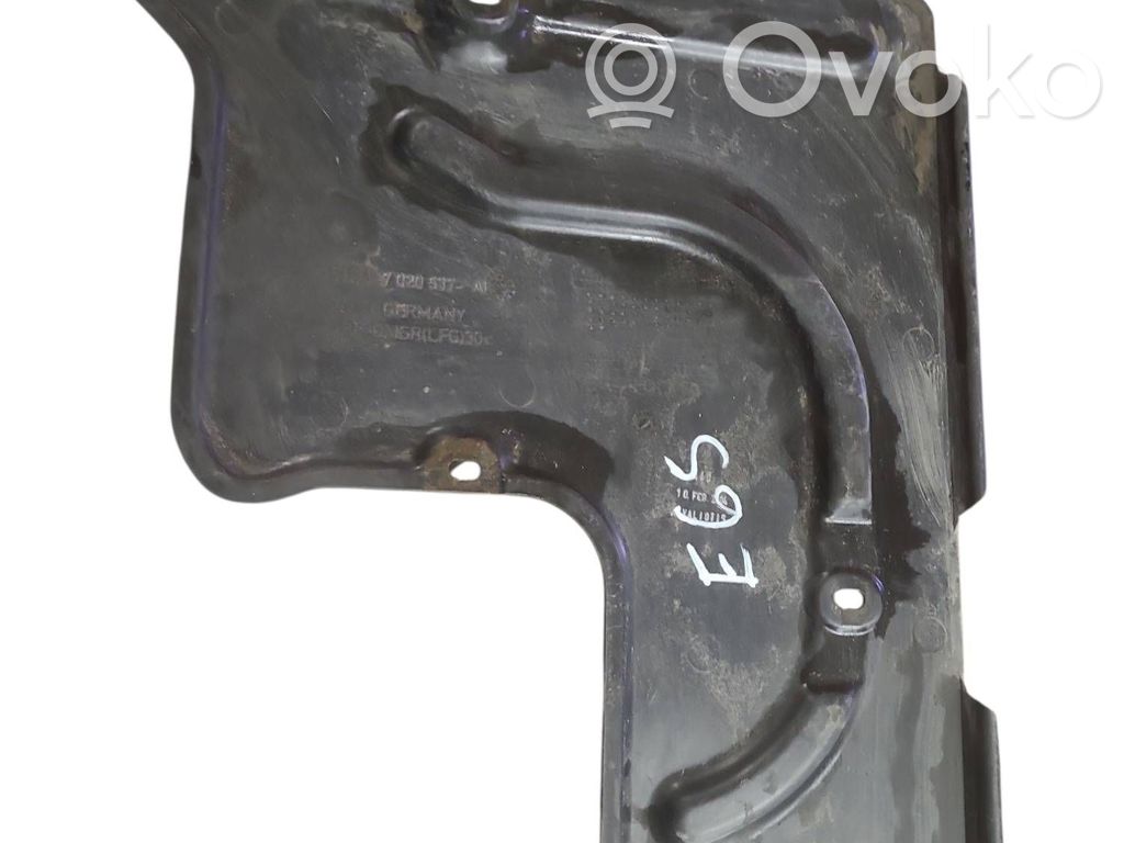 BMW 7 E65 E66 Placa protectora del centro/medio 