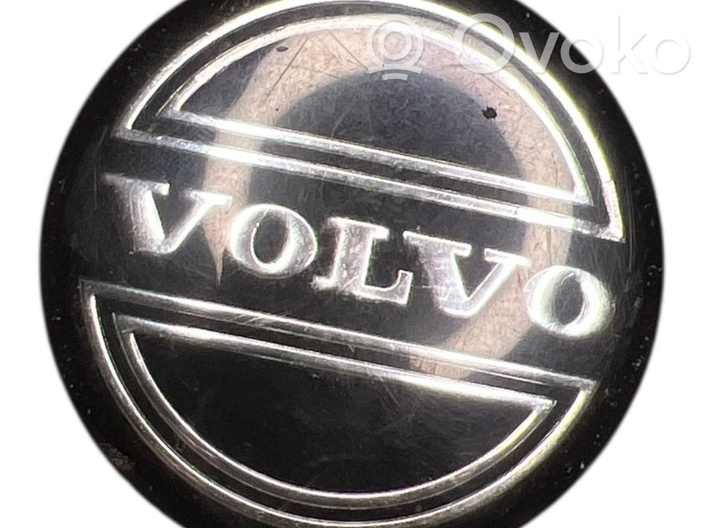 Volvo V70 Dekielki / Kapsle oryginalne 