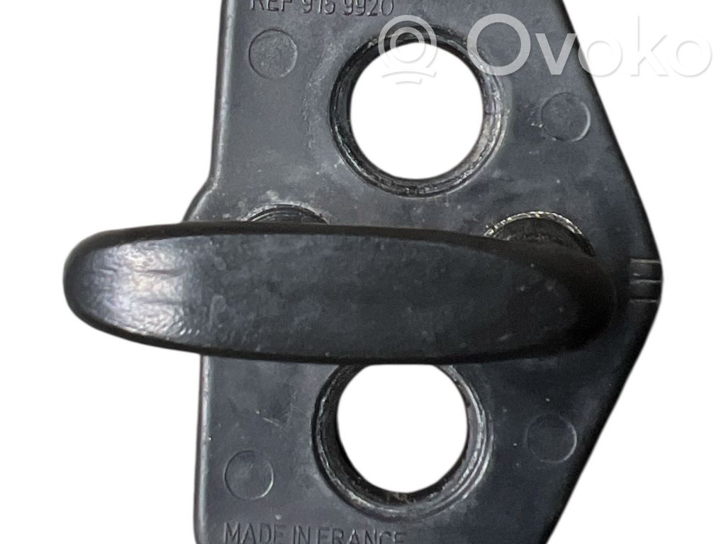 Volvo V70 Front door lock loop/hook striker 