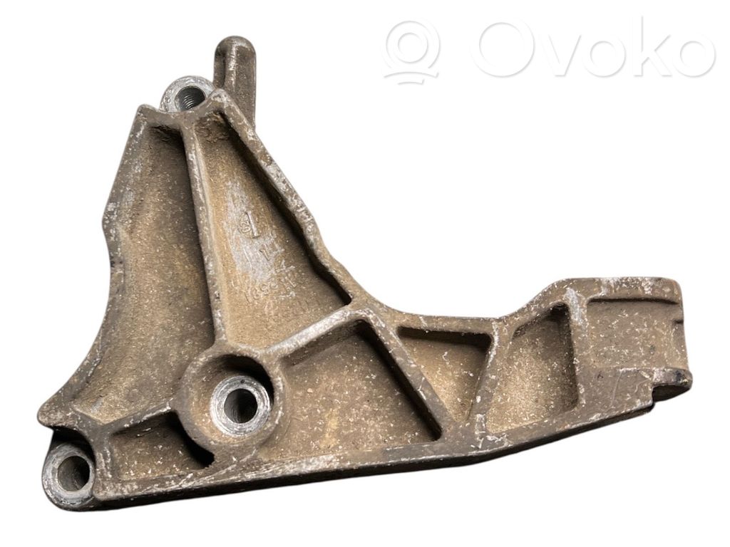Seat Toledo III (5P) Engine mounting bracket 