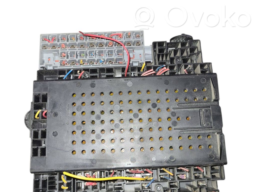 Volvo V70 Fuse module 