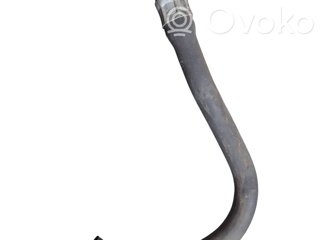 Volvo V70 Engine coolant pipe/hose 