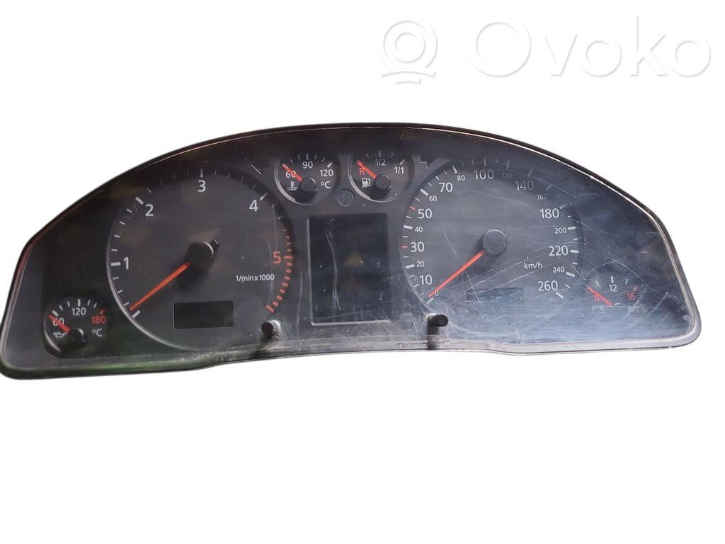 Audi A6 S6 C5 4B Speedometer (instrument cluster) 