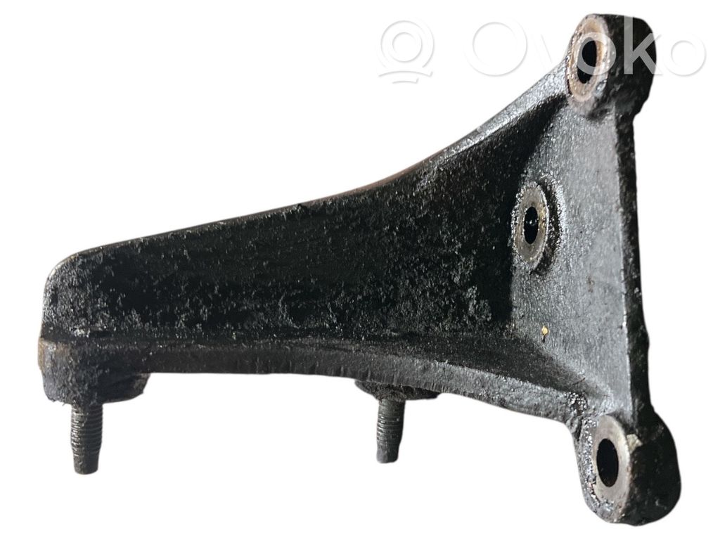Engine mounting bracket   D0D2A,1203,95VW3K305DA