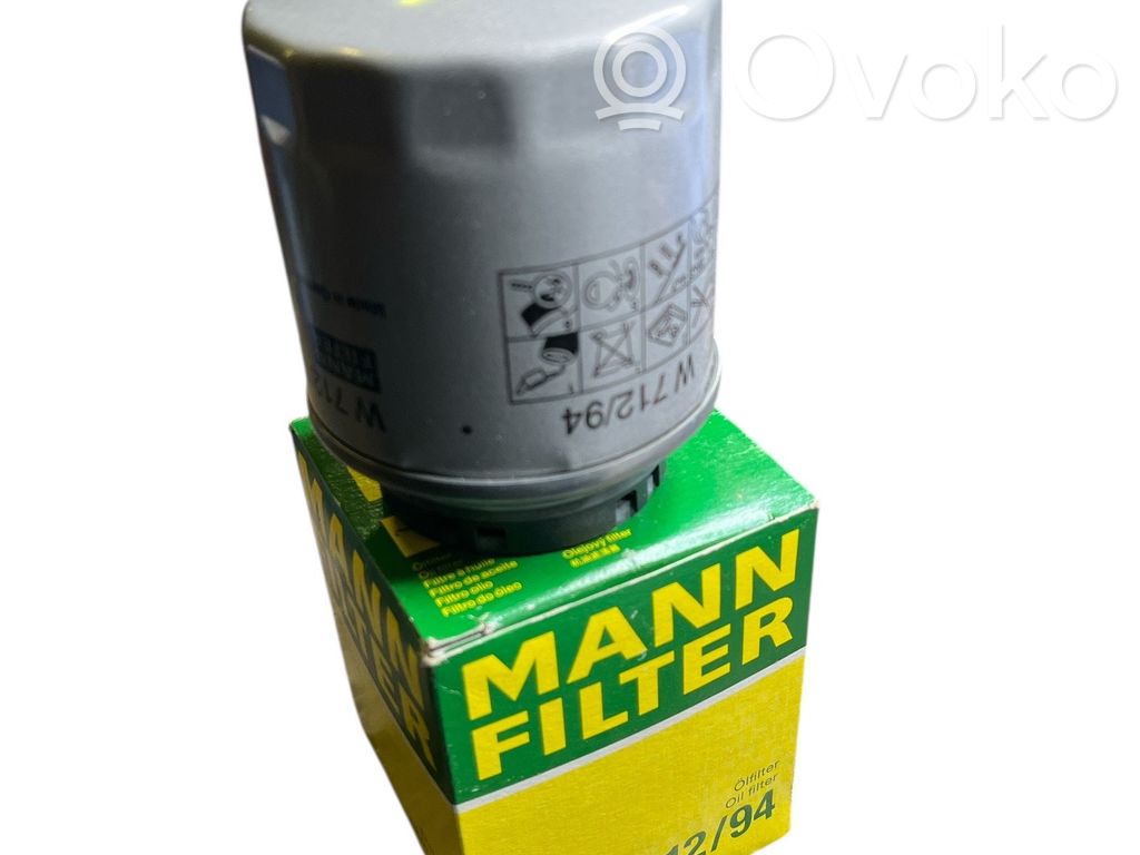 Audi A4 S4 B6 8E 8H Oil breather separator 