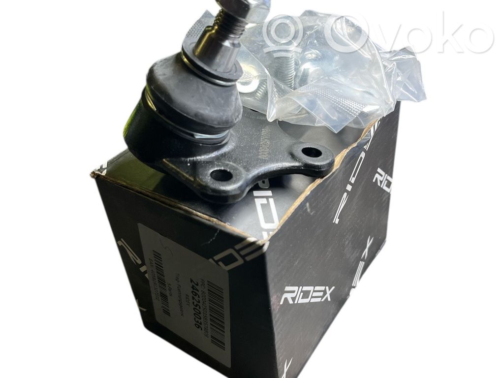 Audi A4 S4 B6 8E 8H Przegub kulowy przedni 
