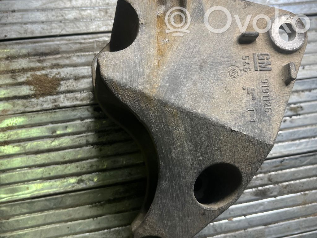 Opel Vectra C Engine mounting bracket 