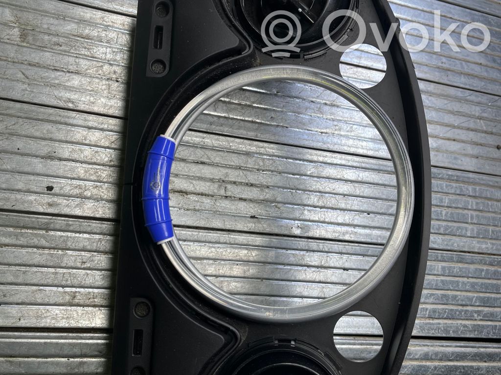 Mini One - Cooper R50 - 53 Dashboard trim 