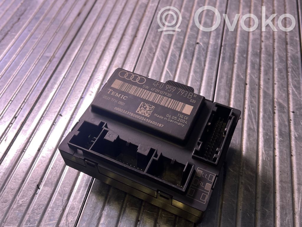 Unité de commande module de porte   4F0959793B