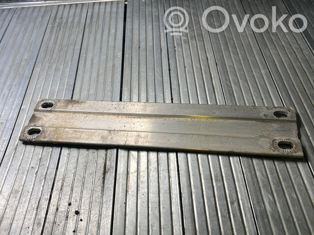Audi A6 S6 C6 4F Muu alustan osa 