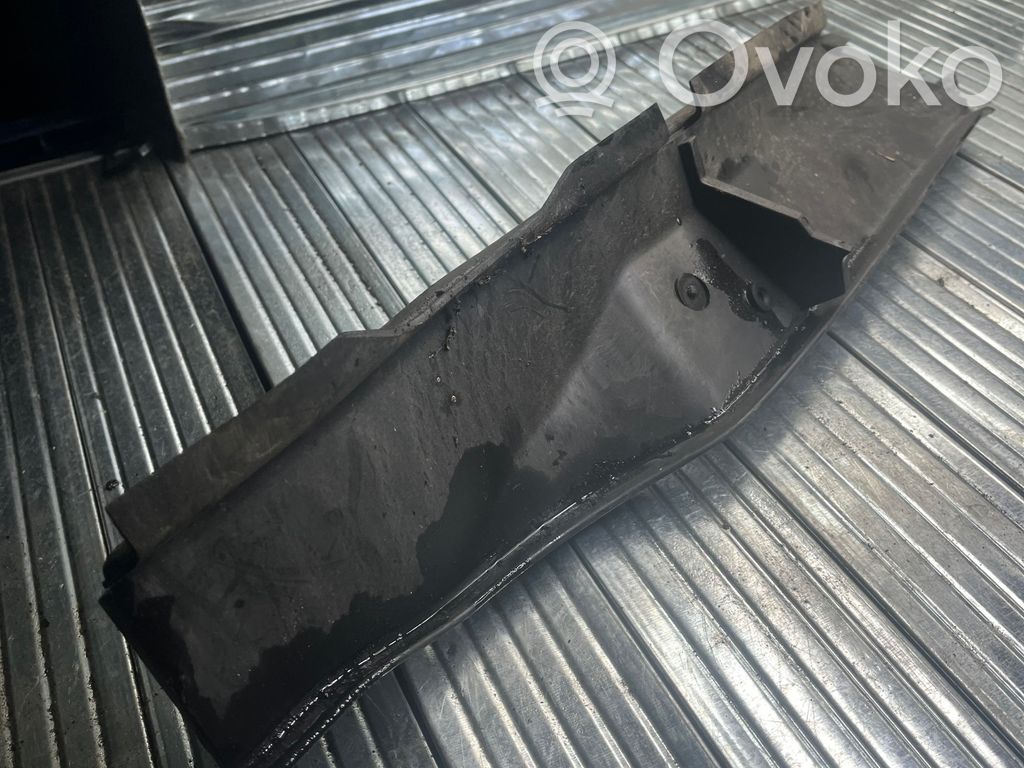 BMW 3 E92 E93 Alte piese compartiment motor 