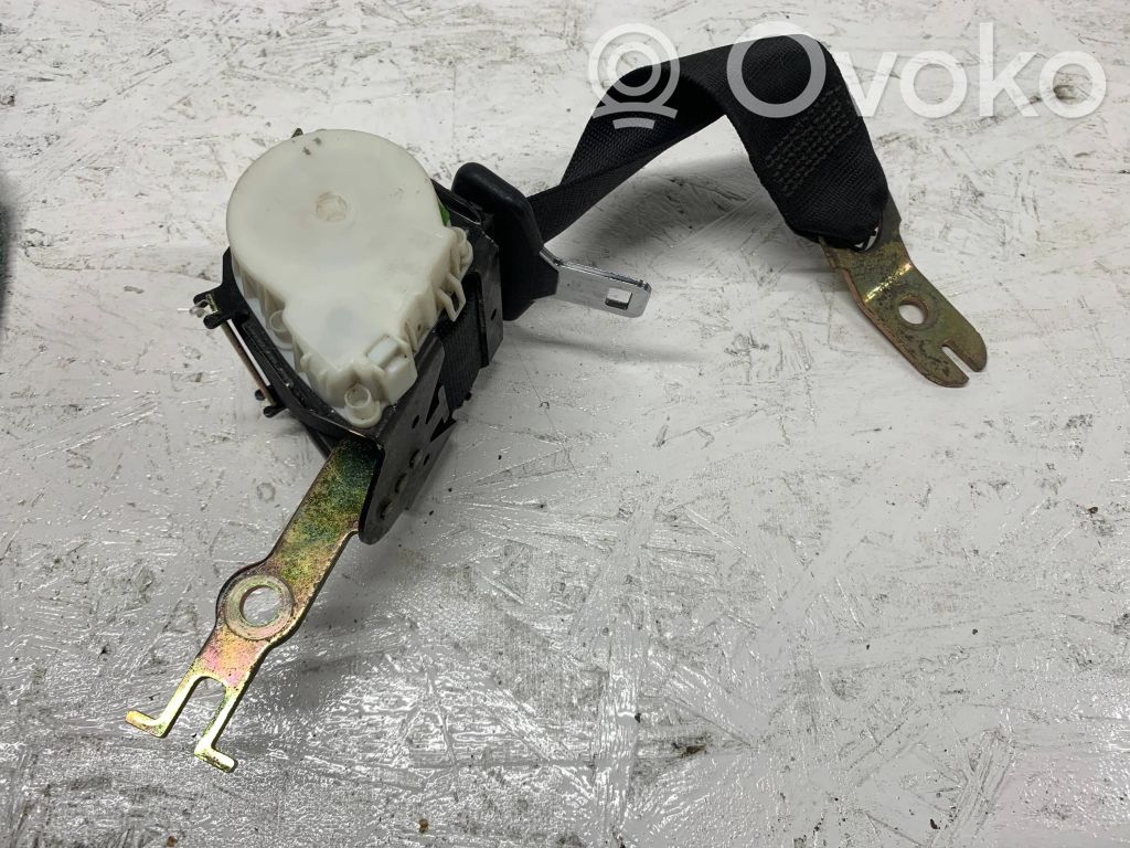 BMW 5 E60 E61 Takaistuimen turvavyö 