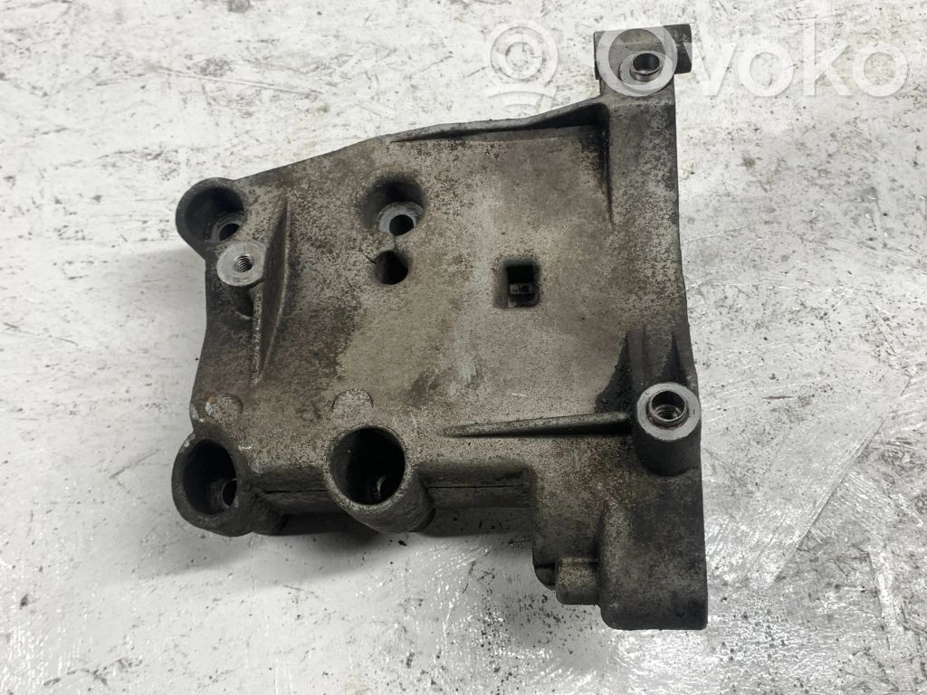 A/C compressor mount bracket   1433507