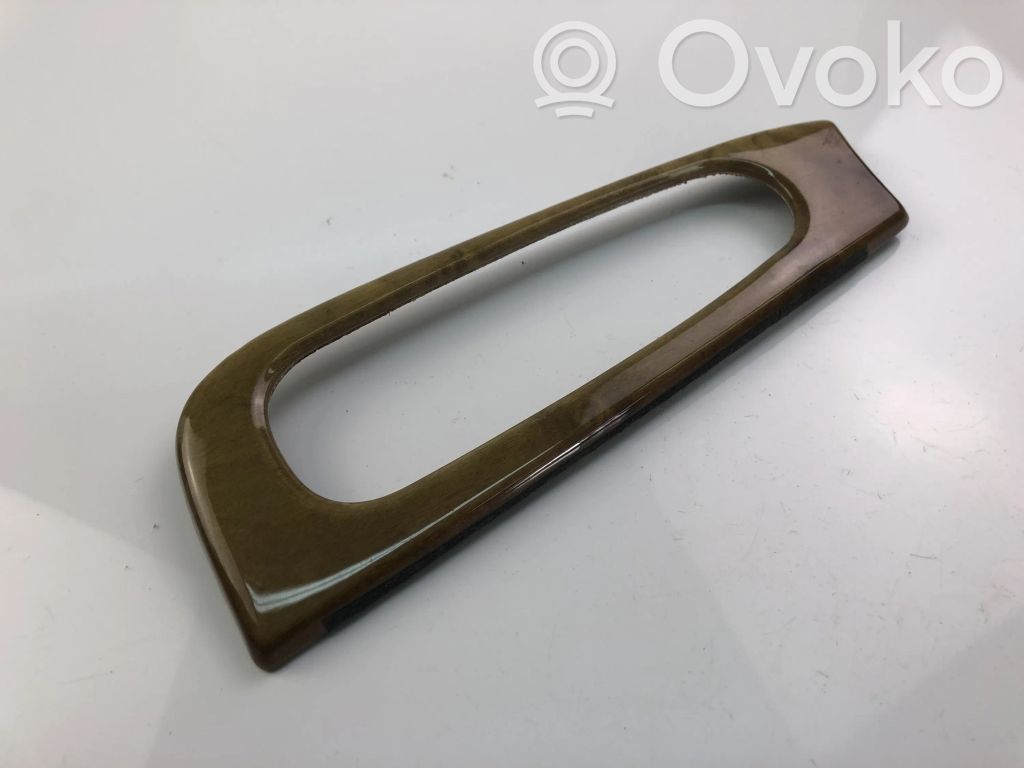 Jaguar S-Type Windshield trim 
