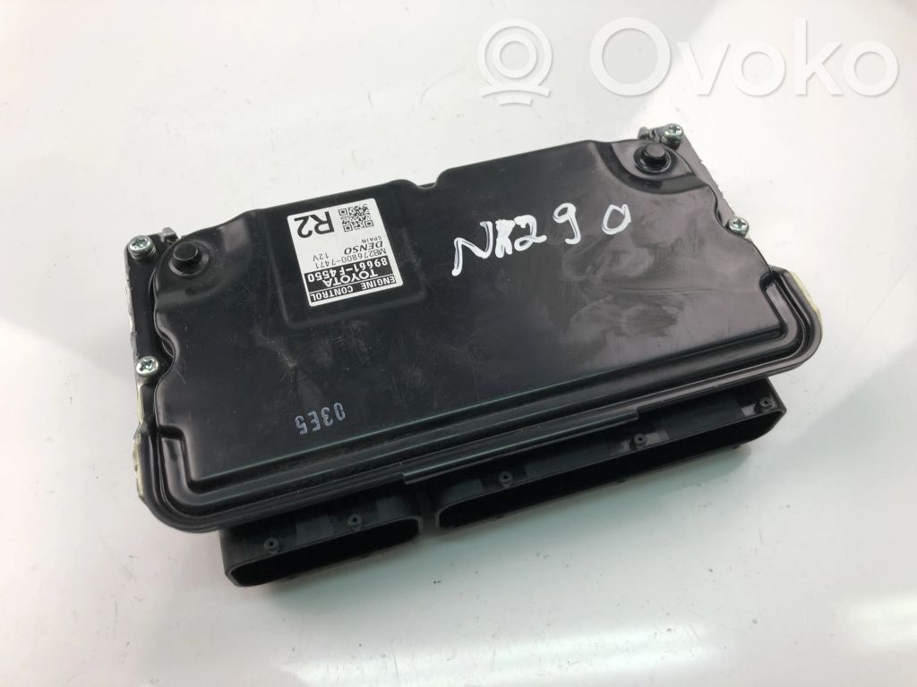 Toyota C-HR I Engine control unit/module ECU 