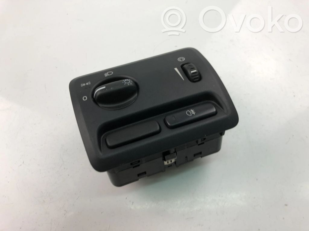 Volvo V70 Light switch 