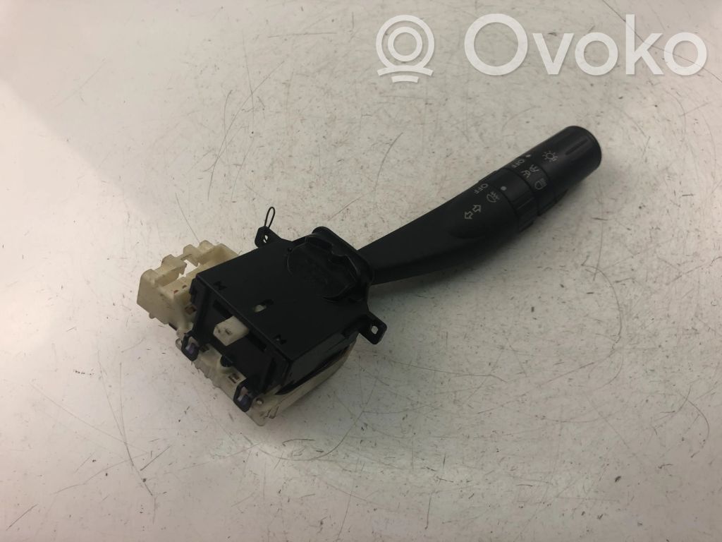 Subaru B9 Tribeca Interruptor/palanca de limpiador de luz de giro 