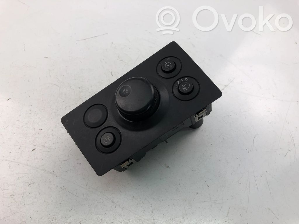 Opel Zafira B Light switch 