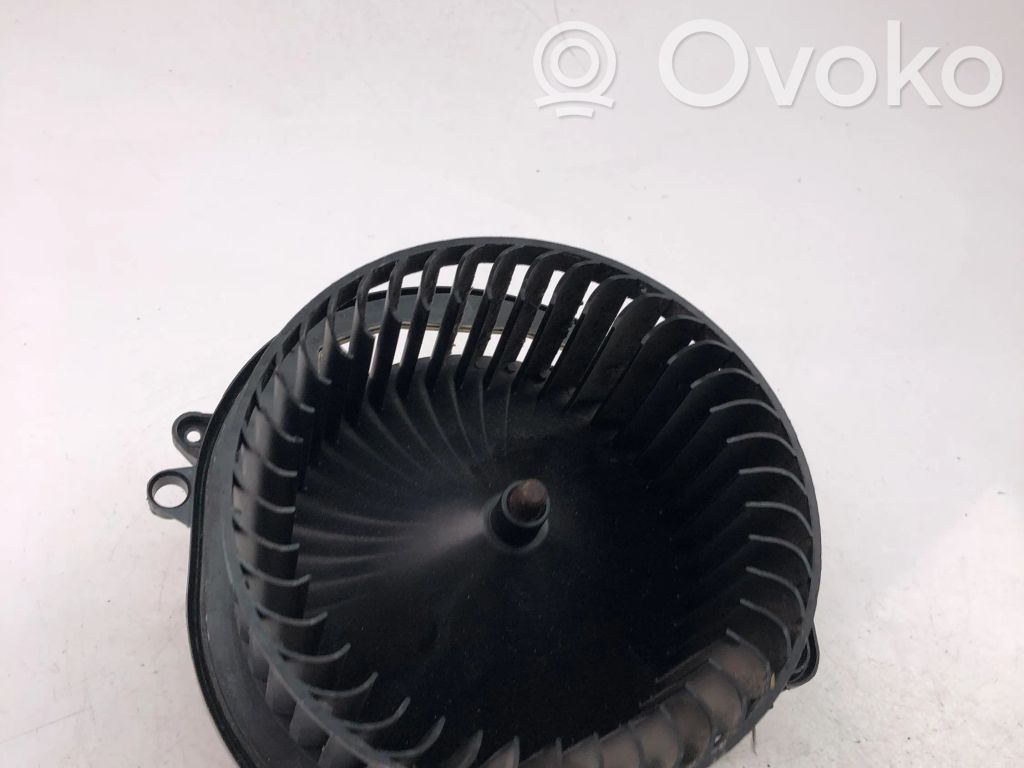 BMW 1 F20 F21 Mazā radiatora ventilators 