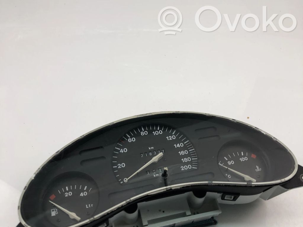 Volkswagen Golf VI Nopeusmittari (mittaristo) 