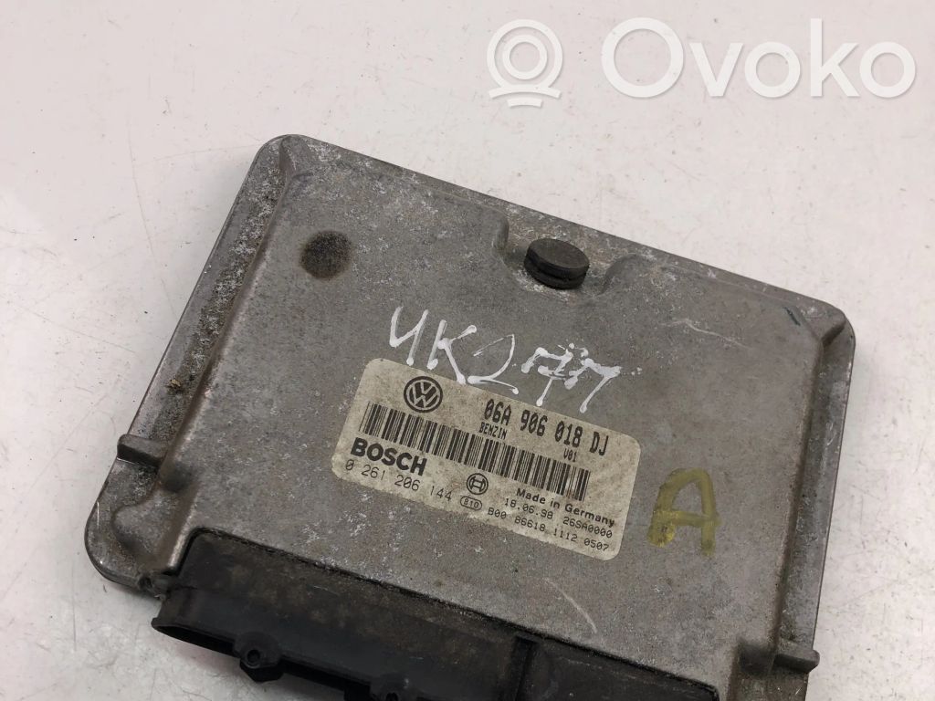 Skoda Octavia Mk1 (1U) Engine control unit/module ECU 