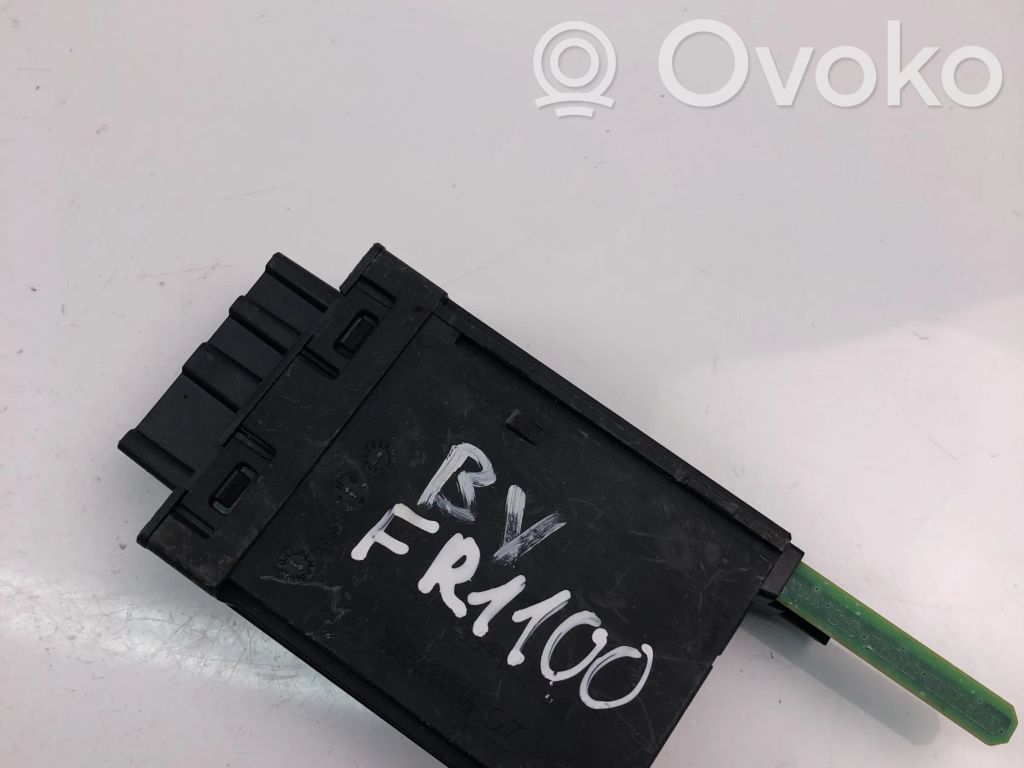 Volvo S90, V90 Otras unidades de control/módulos 